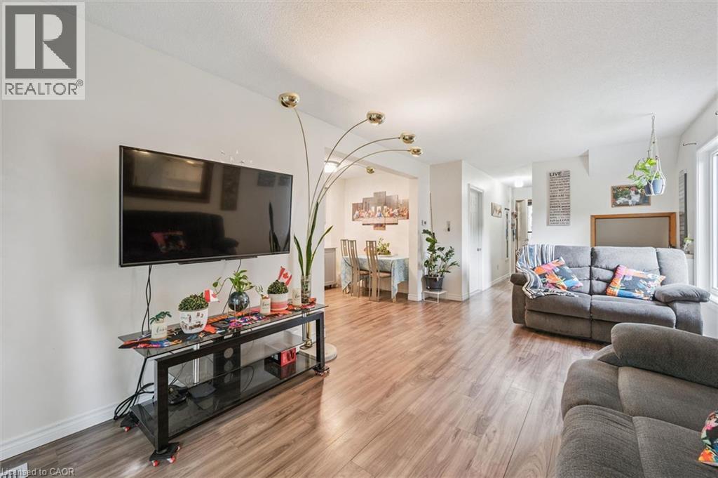 46 CEDARWOODS Crescent Unit# 53