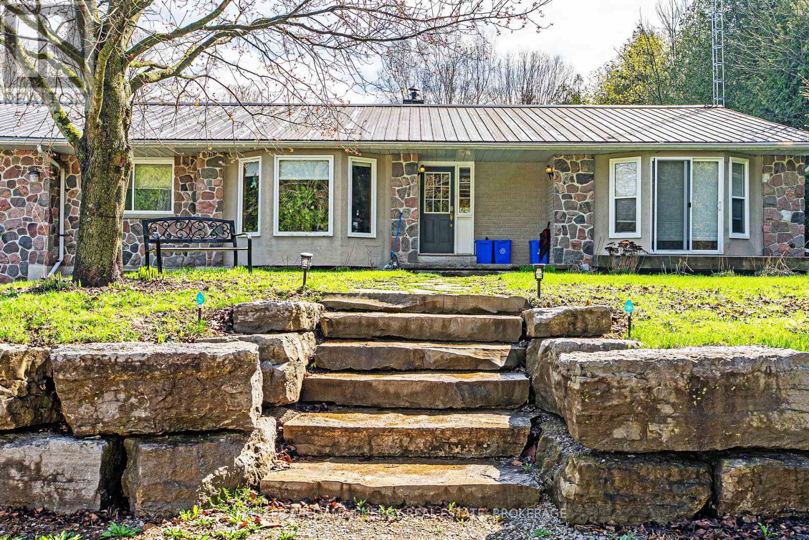 90 COWANVILLE ROAD