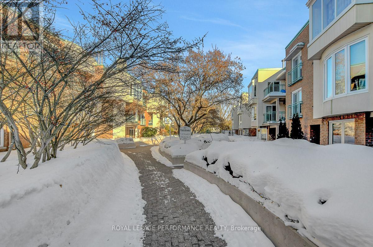 401D - 1 COLUMBUS AVENUE