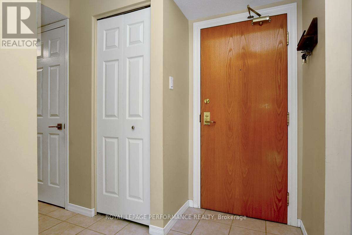 401D - 1 COLUMBUS AVENUE