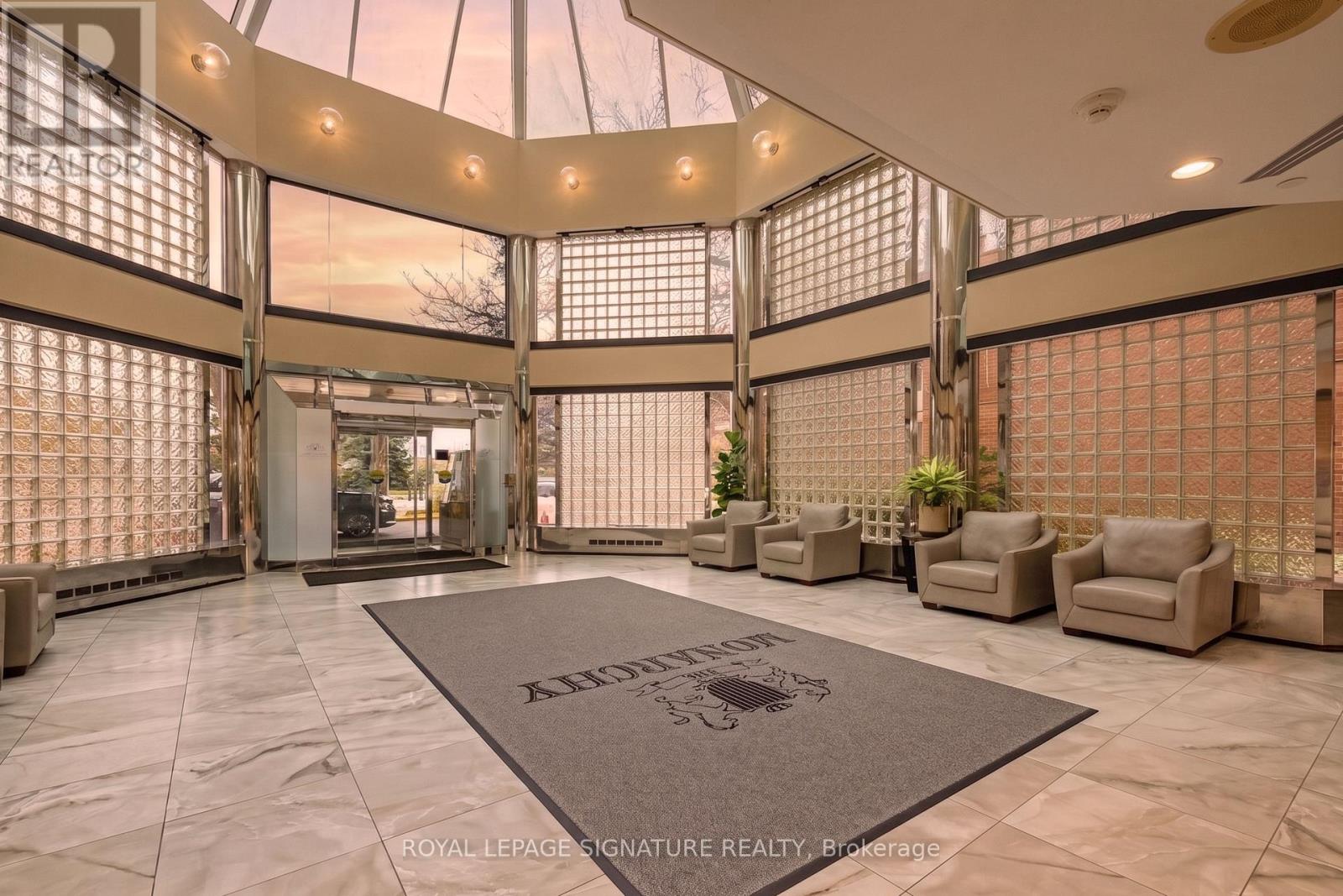 707 - 325 WEBB DRIVE