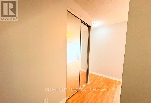 PH7 - 1700 EGLINTON AVENUE E