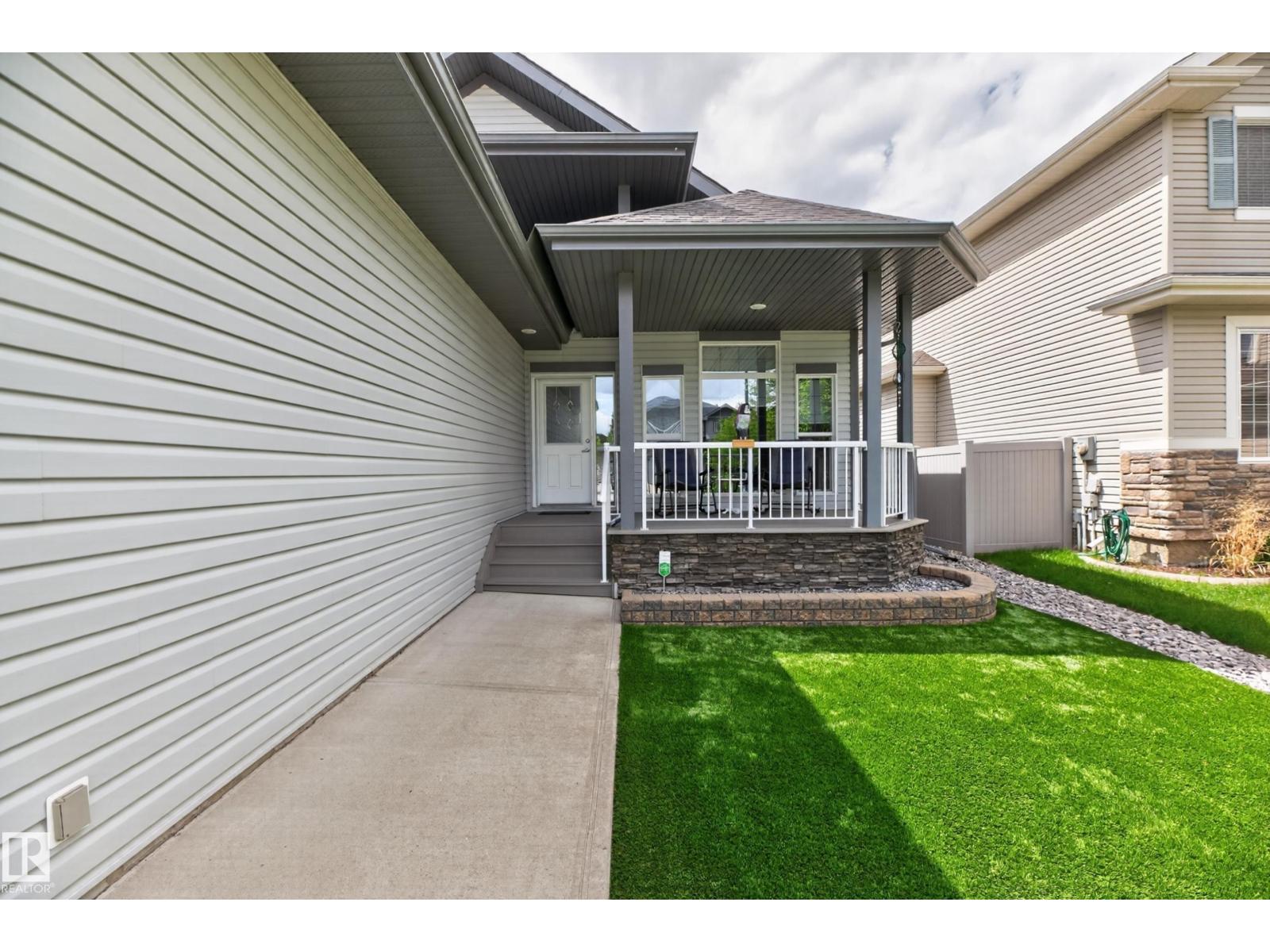 3304 64 ST