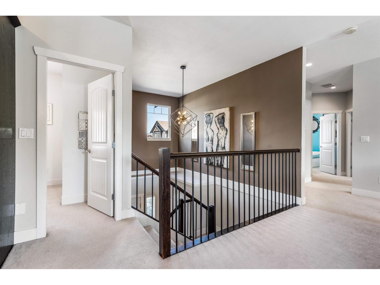 3 46238 STRATHCONA ROAD|Fairfield Island