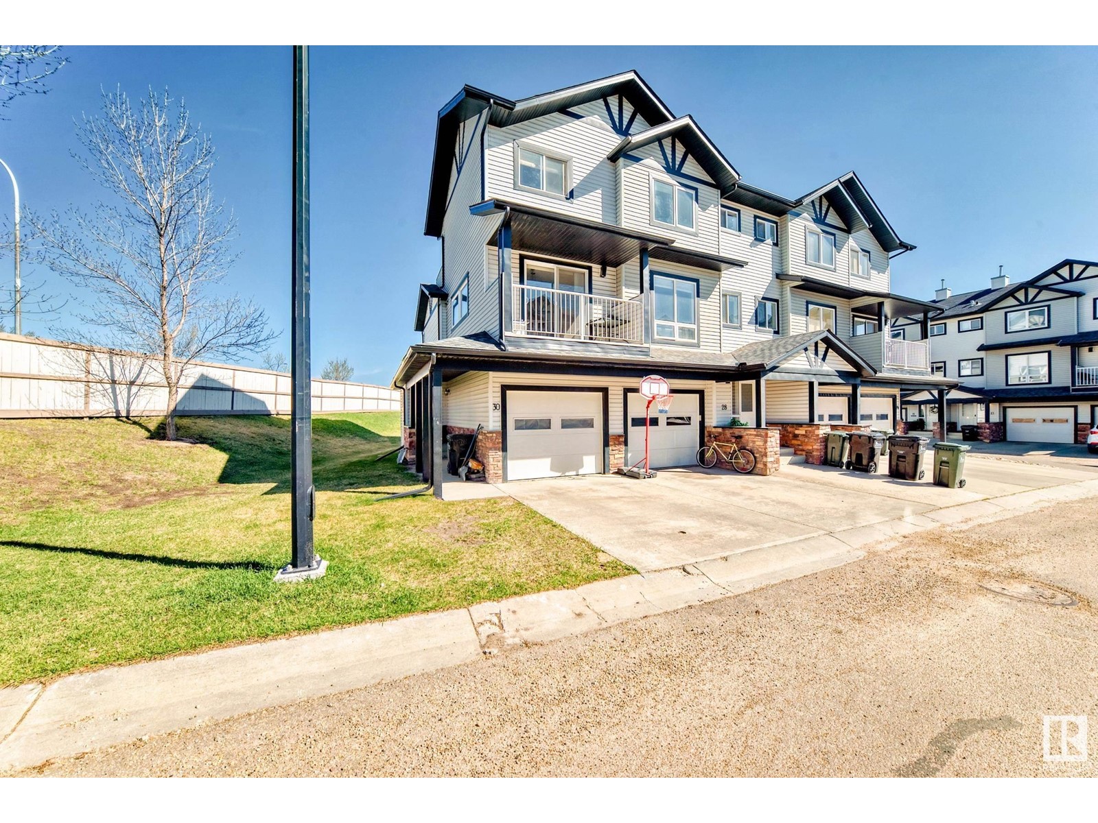 #30 11 CLOVER BAR LN
