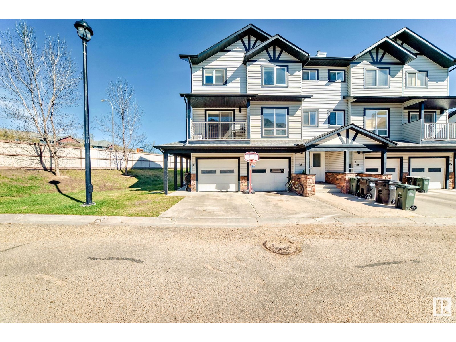 #30 11 CLOVER BAR LN