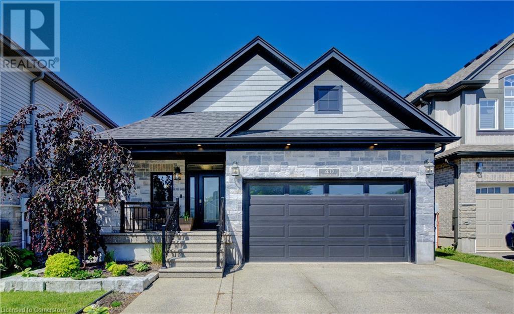 40 FRASERWOOD Court