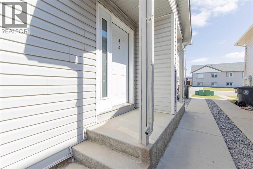 3(C), 4406 Lake Drive
