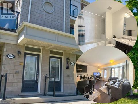 922 APPLE HILL Lane Kitchener ON N2R0L7