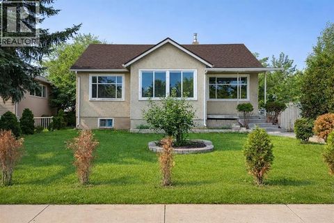 326 27 Avenue NE Calgary AB T2E2A2