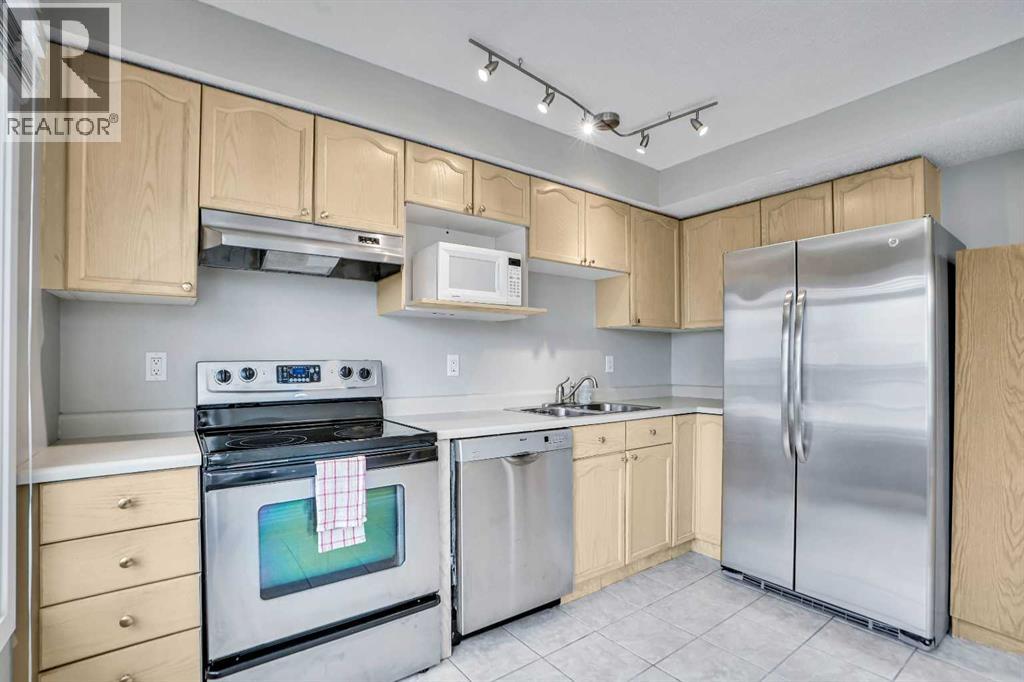 219 Coachway Lane SW