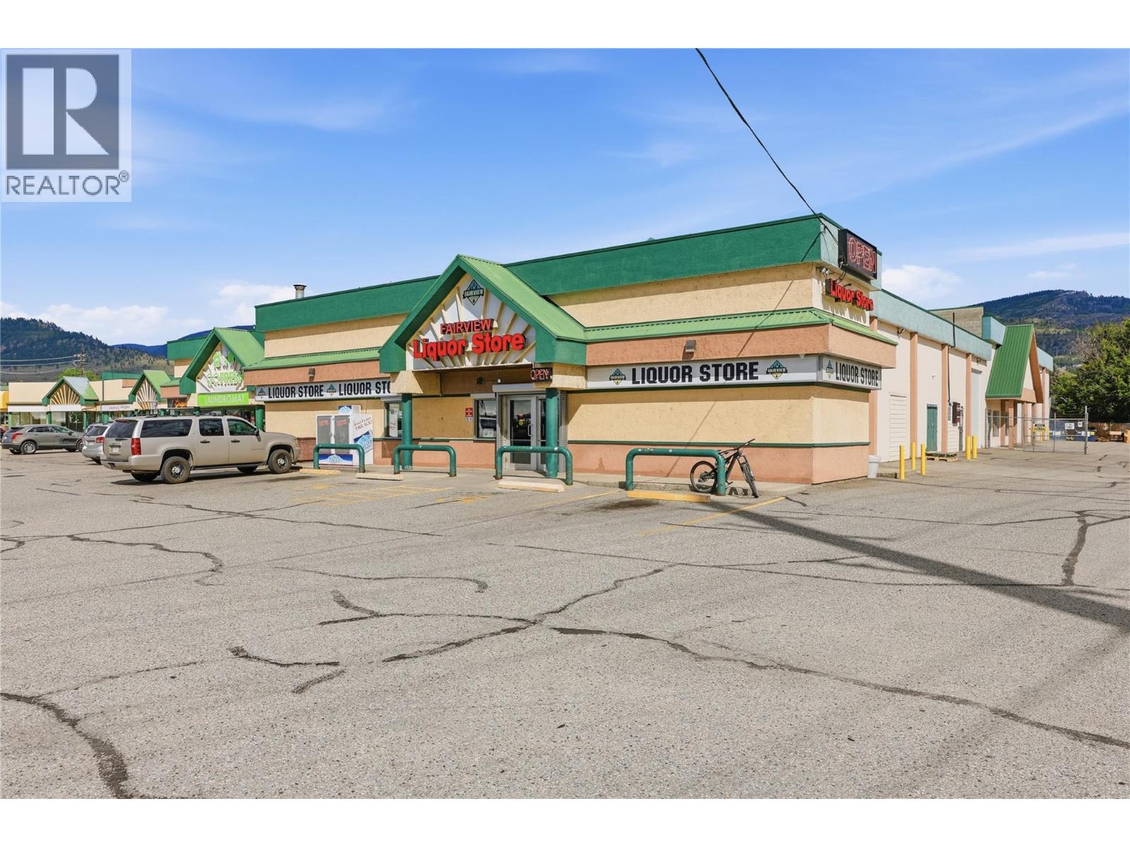 1652 Fairview Road Unit# 101A