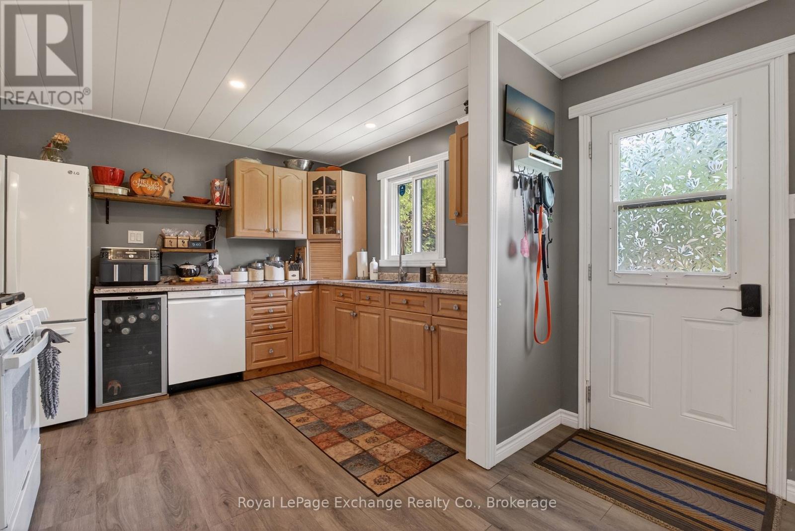 306 OJIBWA TRAIL