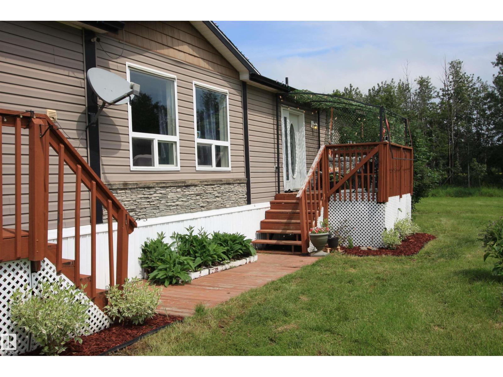 27418 TWP ROAD 552