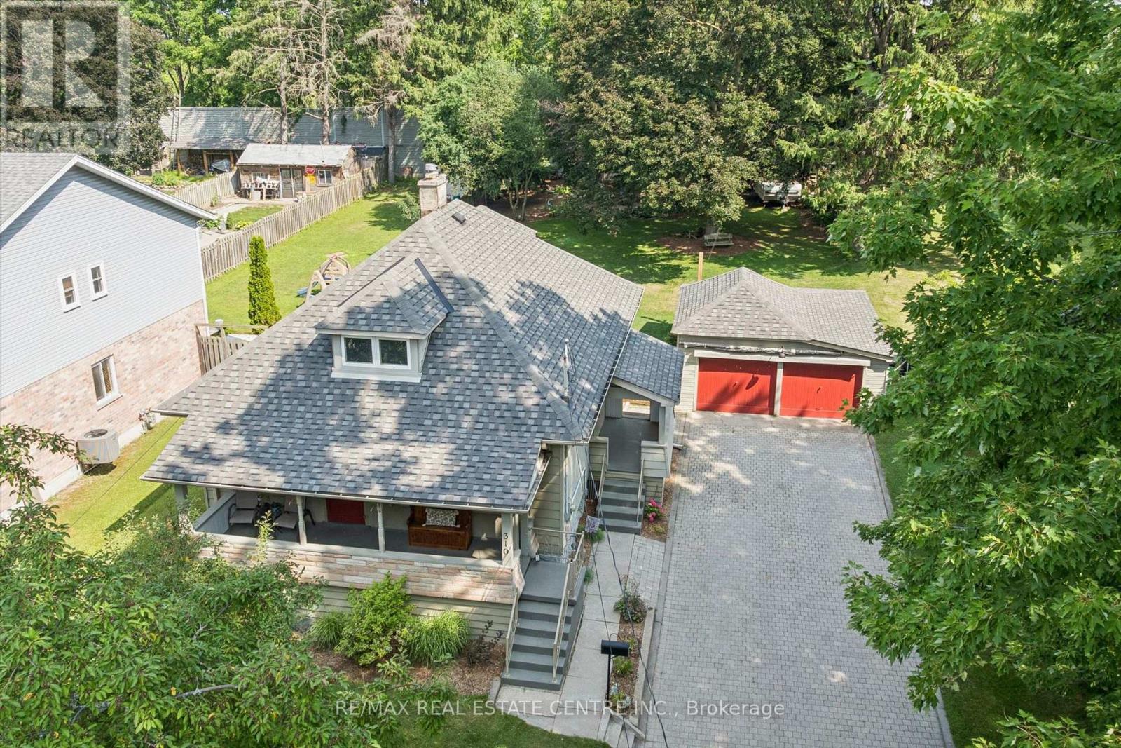 310 KITCHENER ROAD