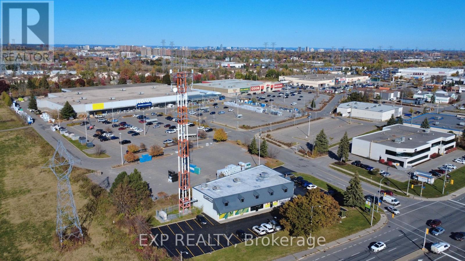 595 WEST HUNT CLUB ROAD