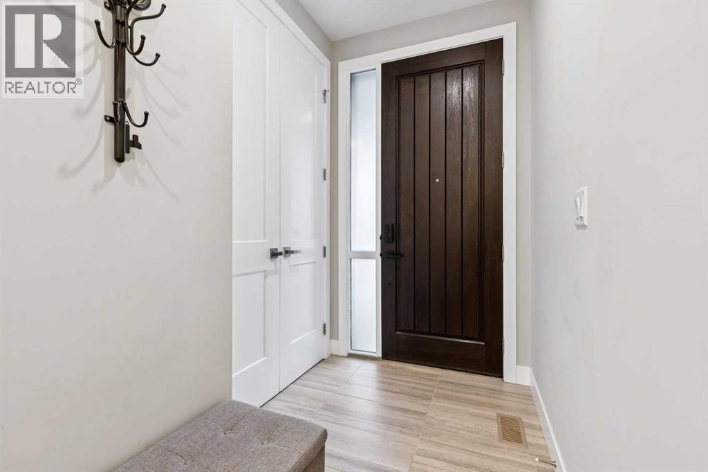 132 Crestridge Common SW