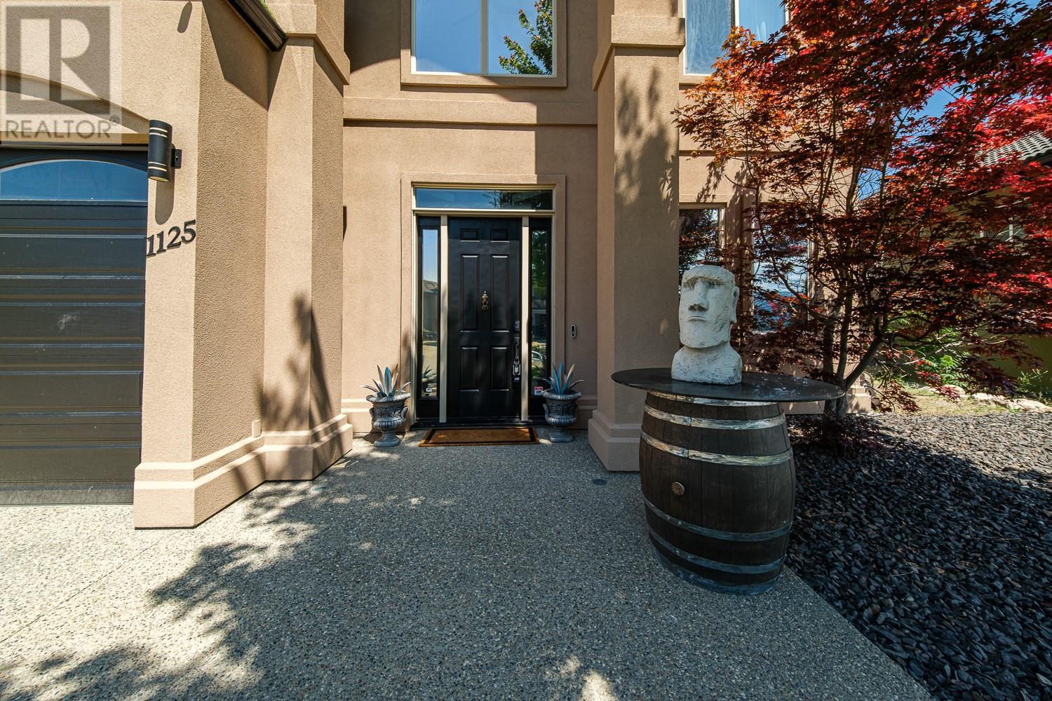 1125 Henderson Drive