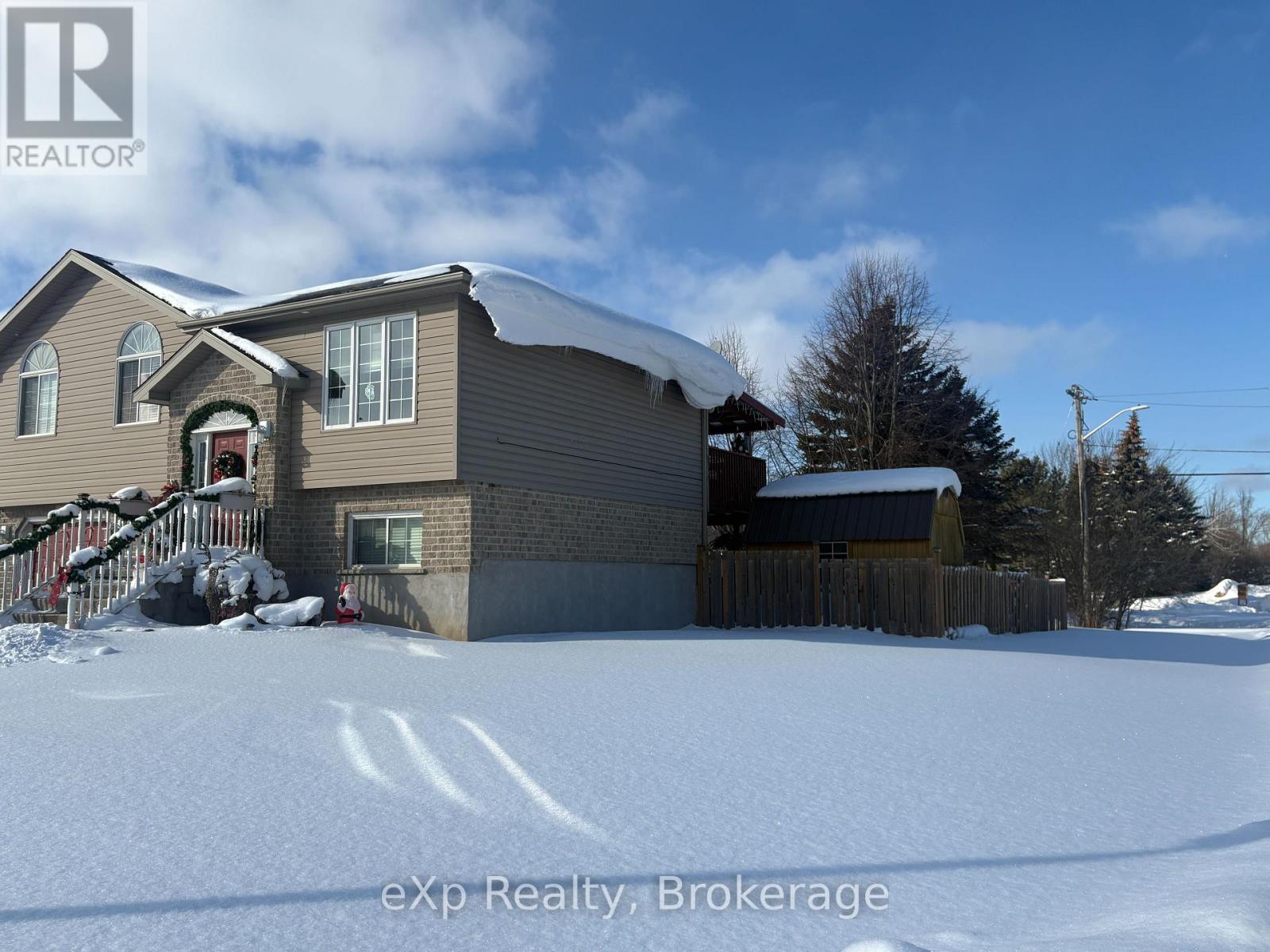 1 ST.  ANDREWS DRIVE