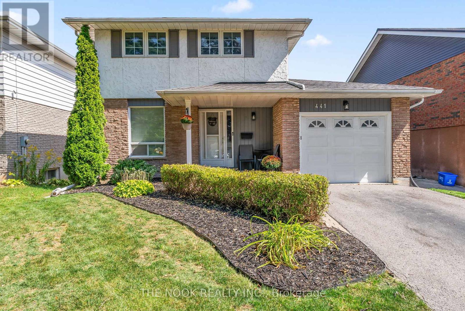 441 CHARRINGTON AVENUE