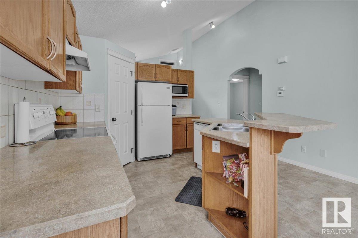 17935 84 ST NW