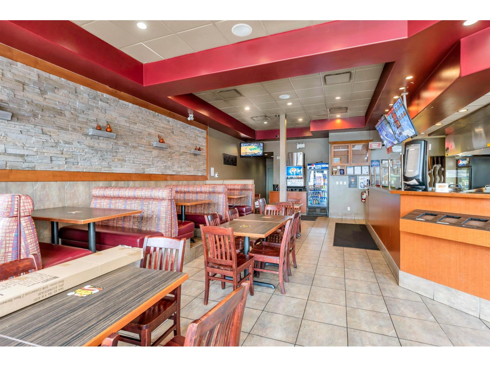 71 32500 SOUTH FRASER WAY