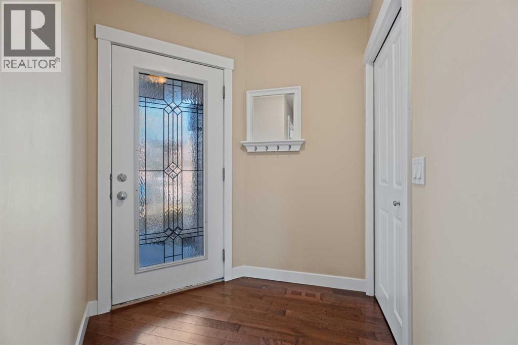 17 Drake Landing Crescent