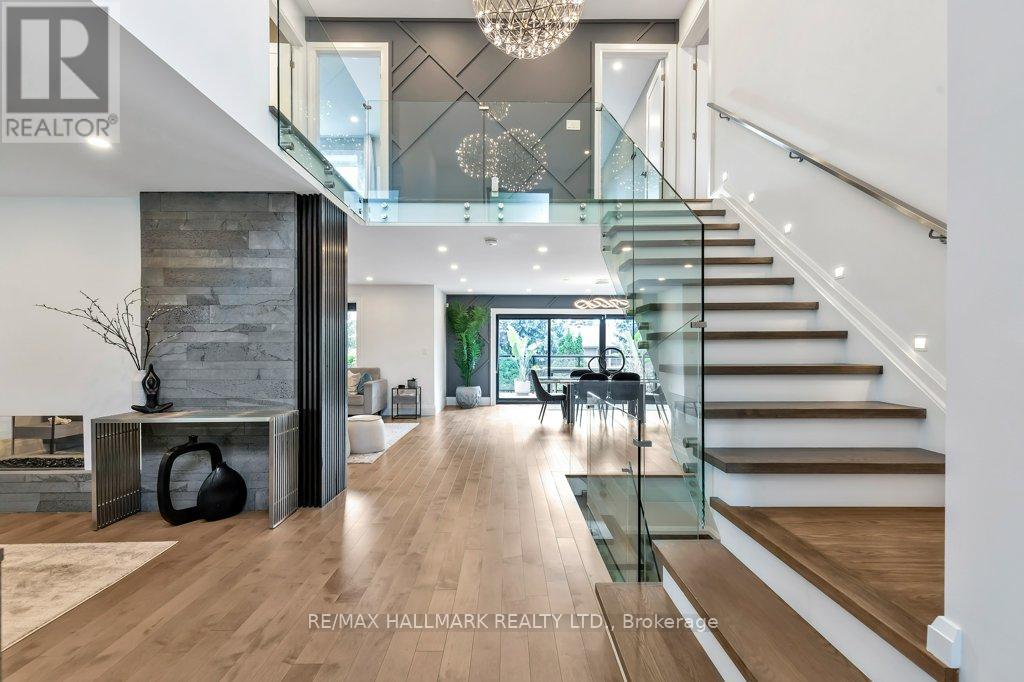 3 AVERDON CRESCENT