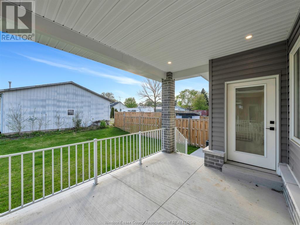 12 YELLOW BRIDGE CRESCENT