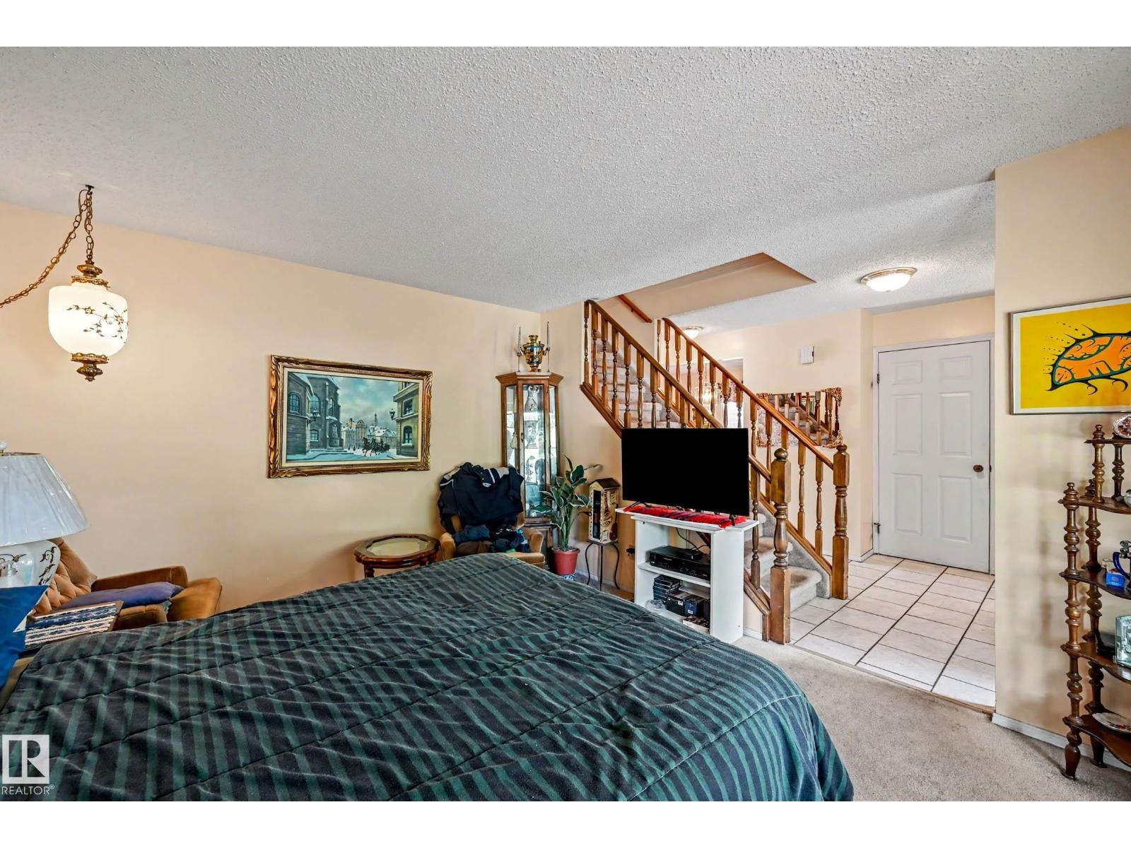 4 WINDERMERE CR