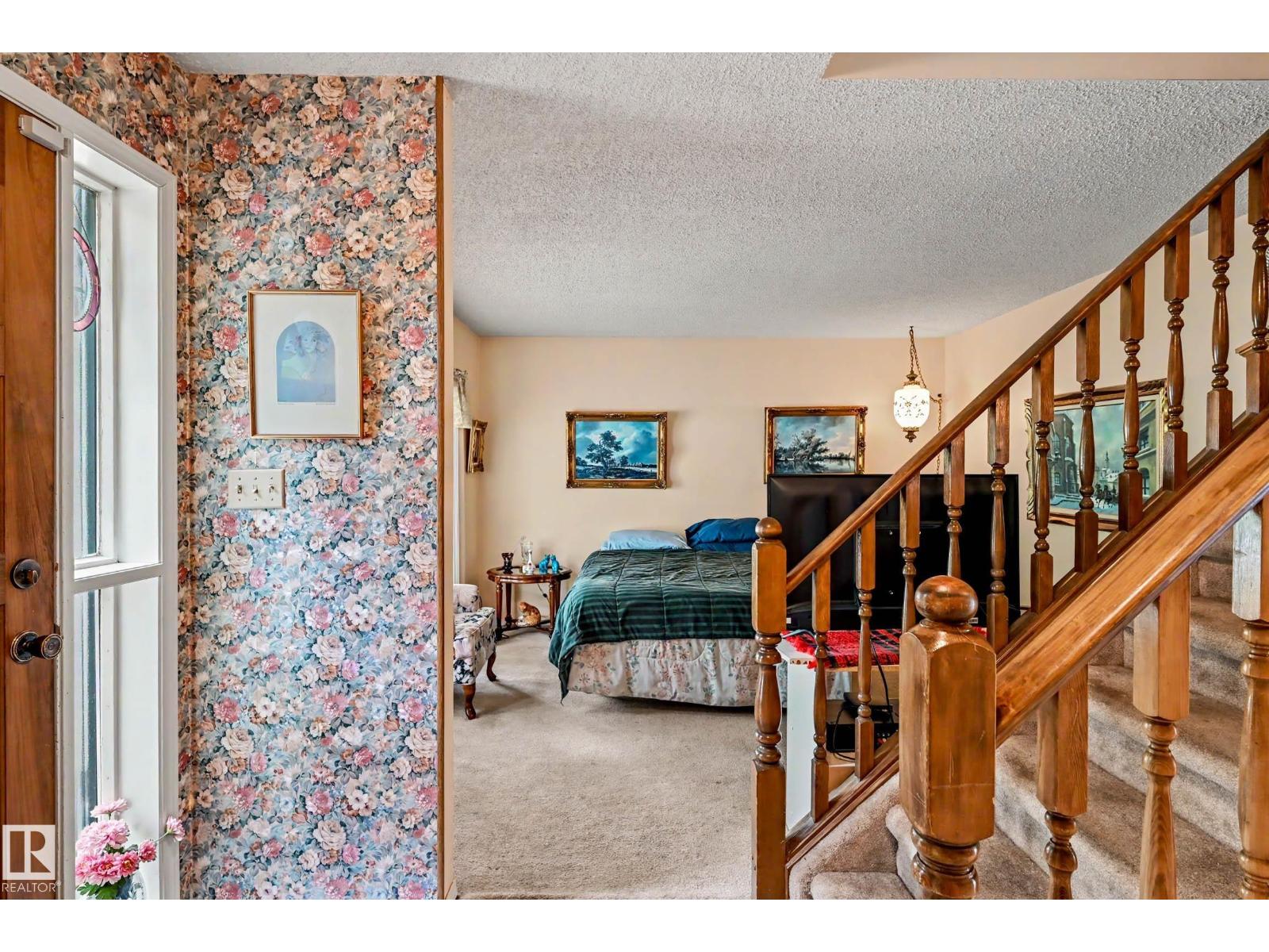 4 WINDERMERE CR