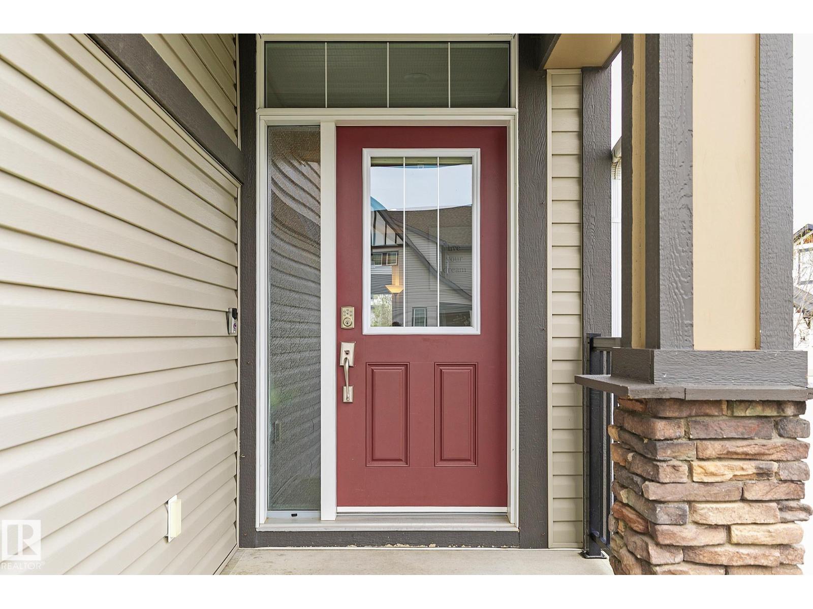 22131 95 AV NW
