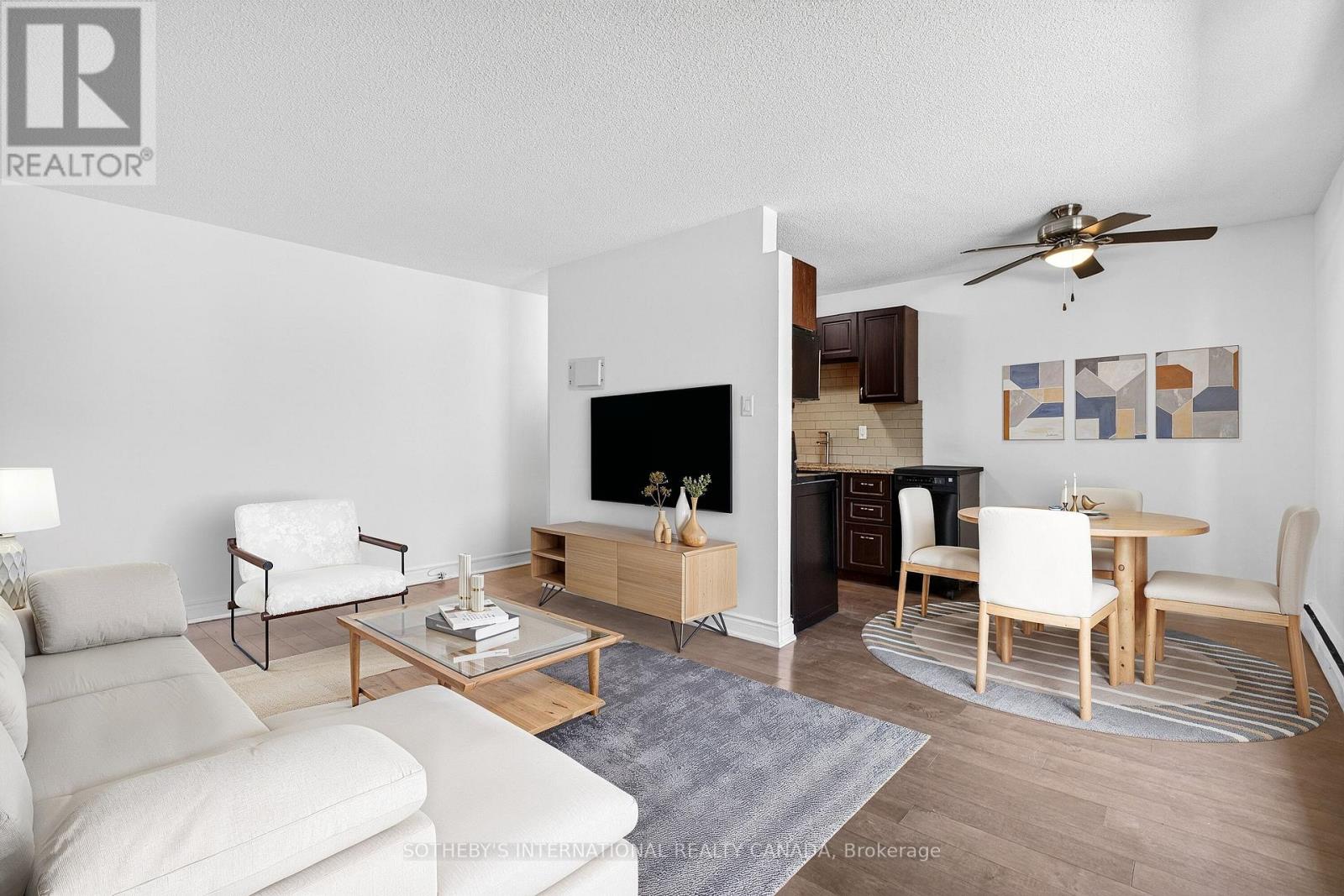 103 - 81 CHARLTON AVENUE E