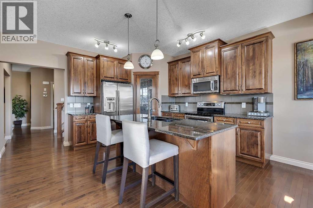 1674 Baywater Street SW