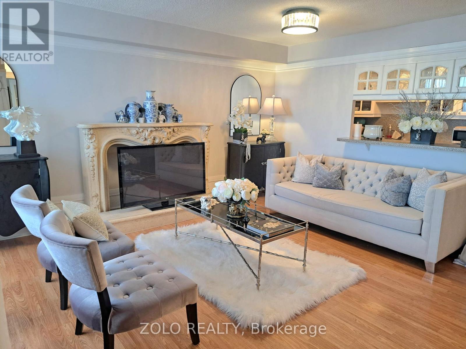 1001 - 300 WEBB DRIVE