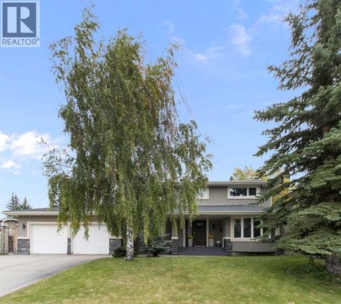 152 Lake Mead Crescent SE Calgary AB T2J4A1