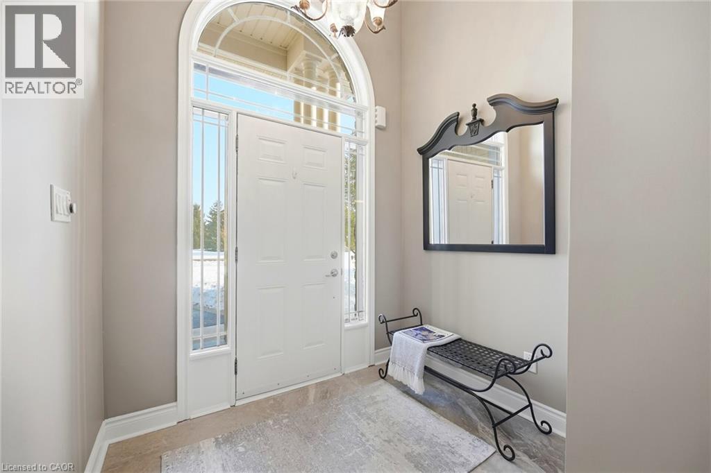 47 BROOKHAVEN Crescent