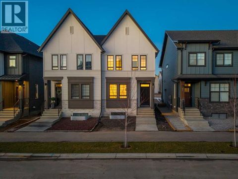 192 Ricardo Ranch Avenue SE Calgary AB T3M3Z4