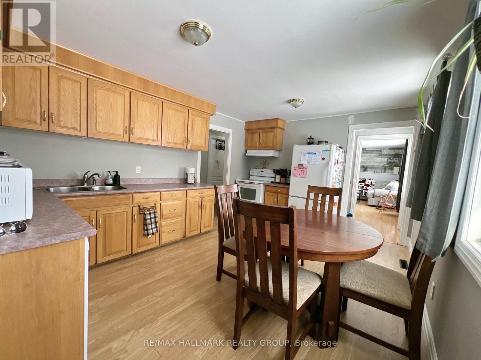 38 WILLIAM MEEK DRIVE