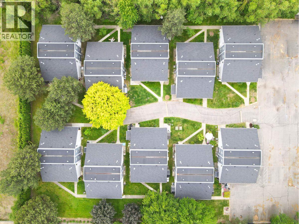 3155 Gordon Drive Unit# 202