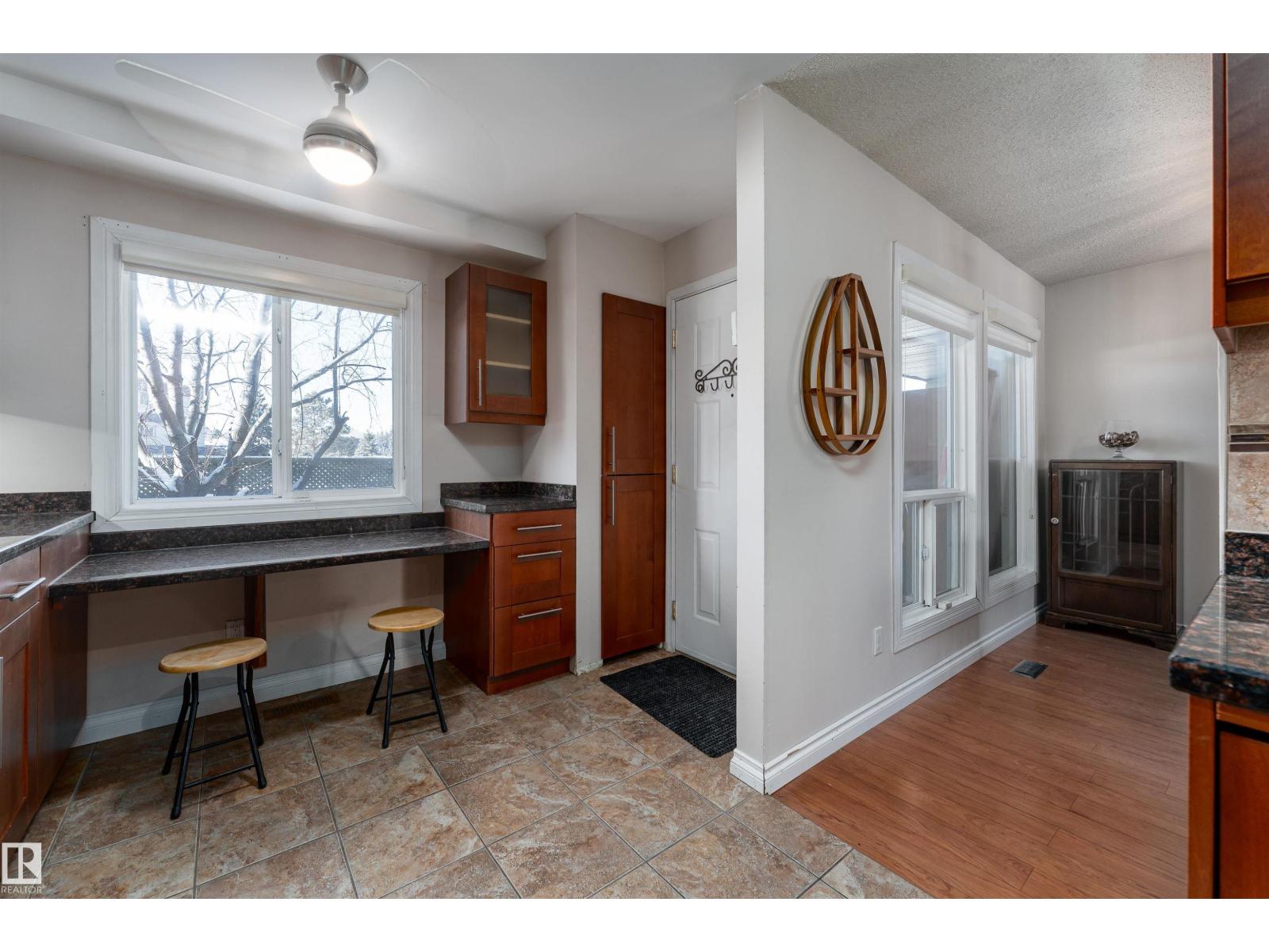 5359 HILL VIEW CR NW