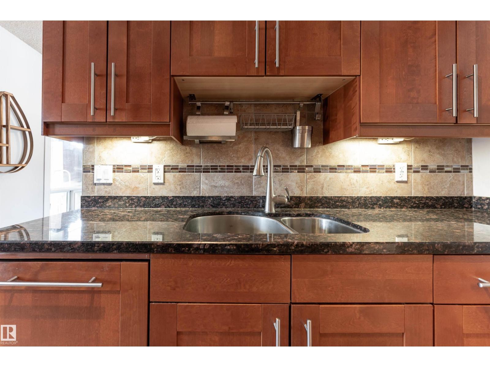 5359 HILL VIEW CR NW