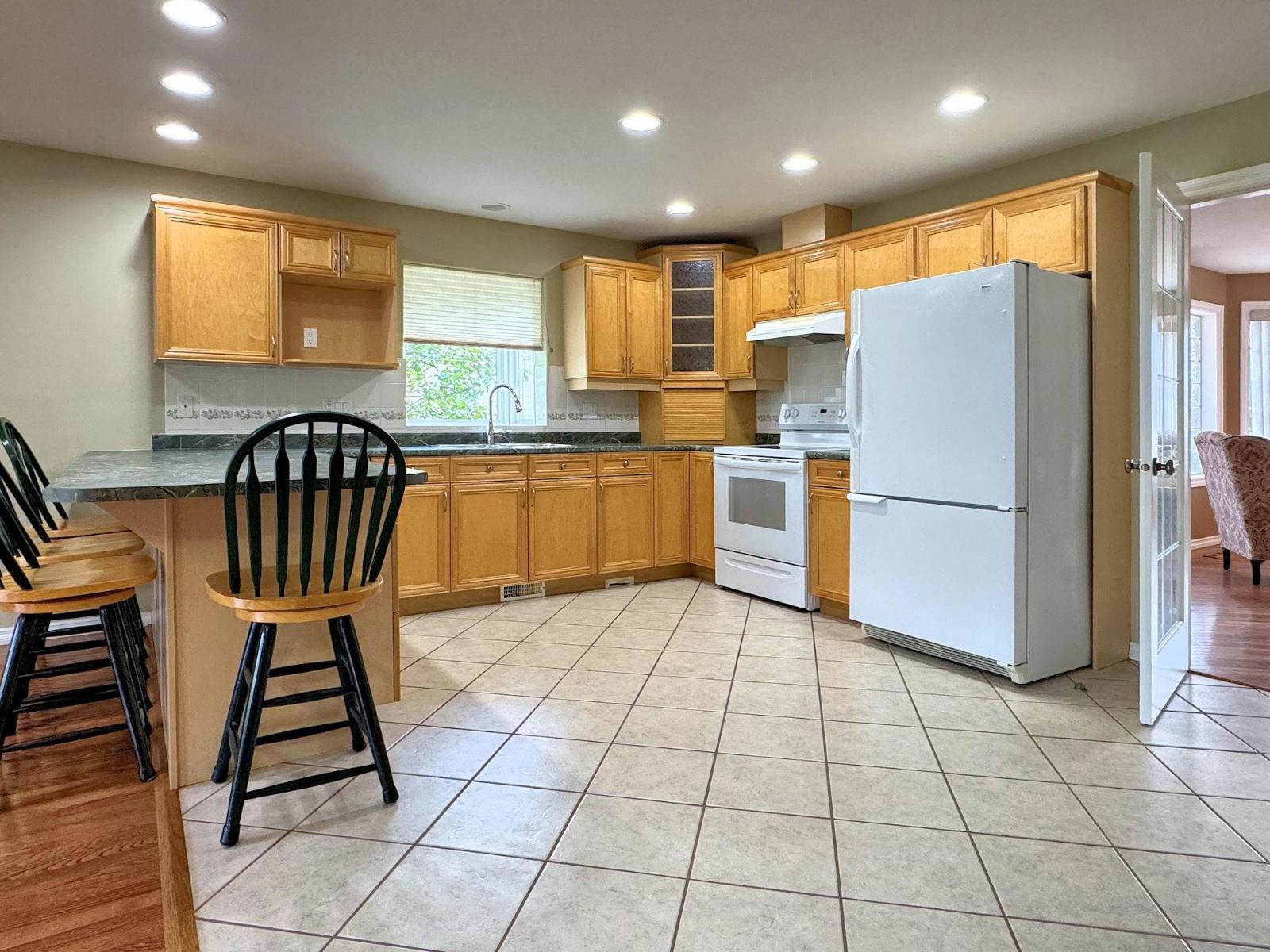 64 7292 ELM ROAD|Agassiz