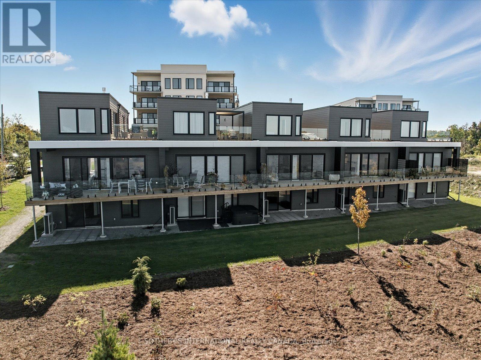 17 - 19B WEST ST N STREET