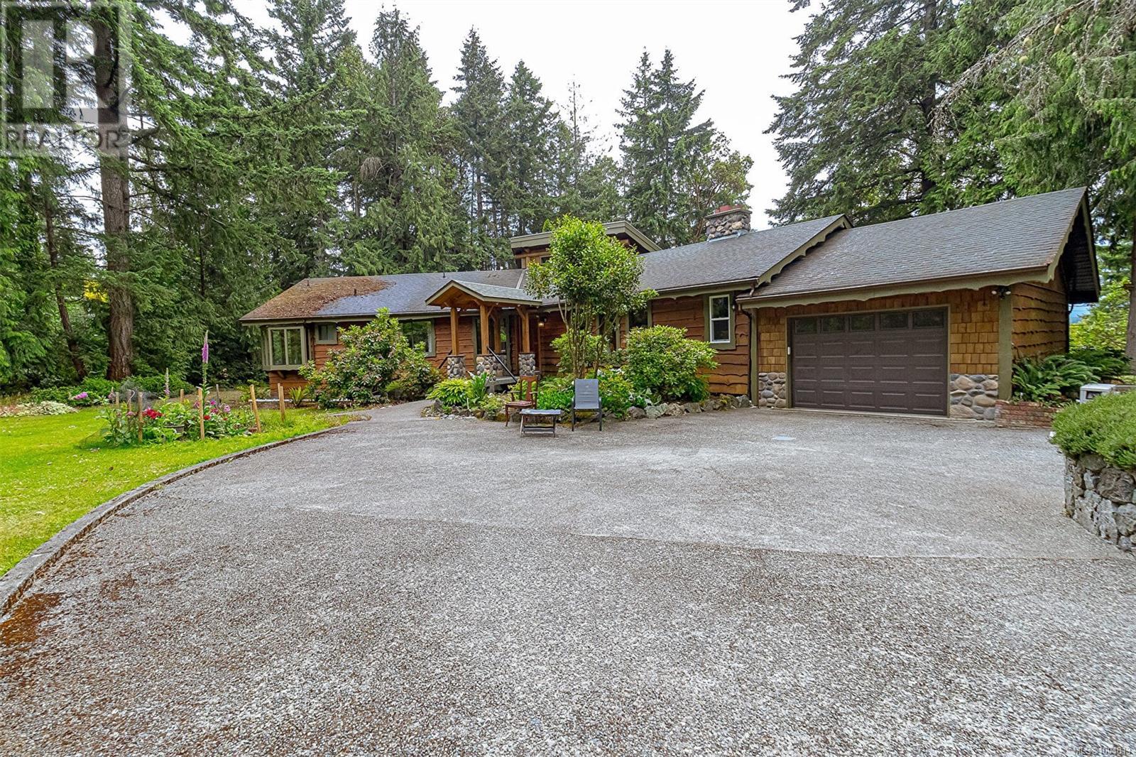 3450 Ravencrest Rd