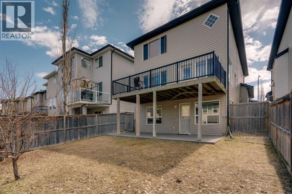 133 Everwoods Close SW