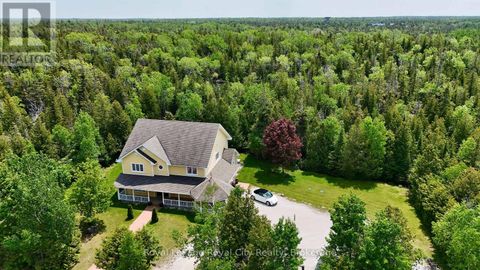 13 ELGIN STREET Northern Bruce Peninsula ON N0H2R0