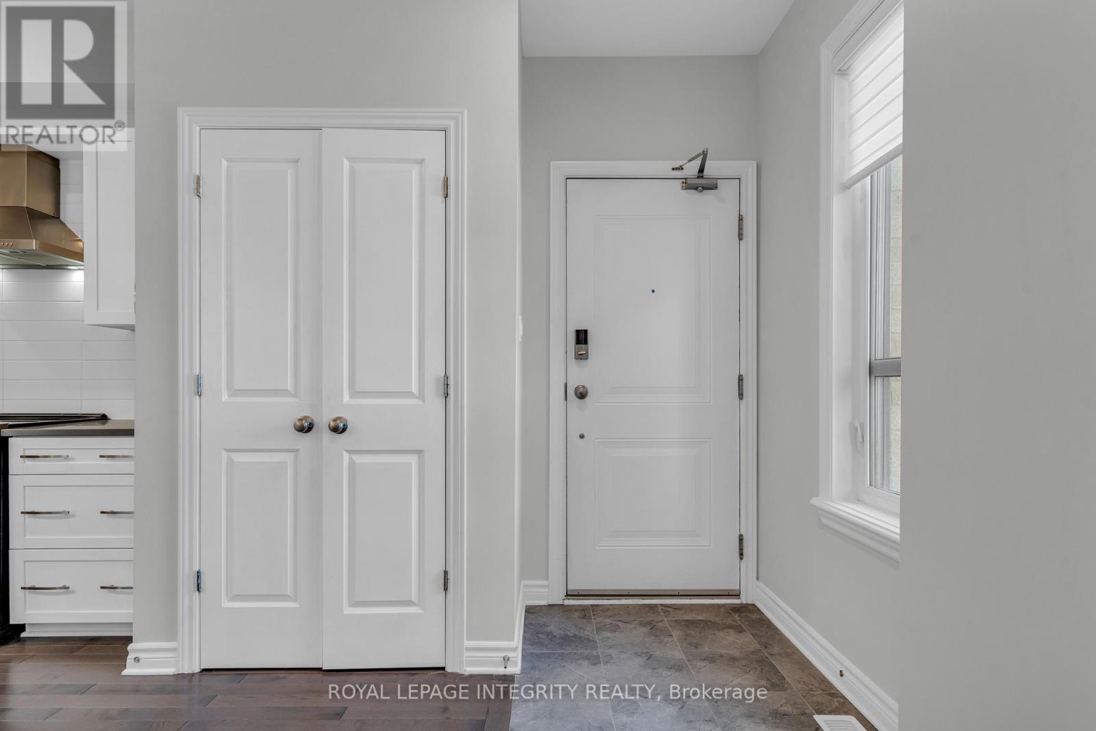 35 CARABINER PRIVATE