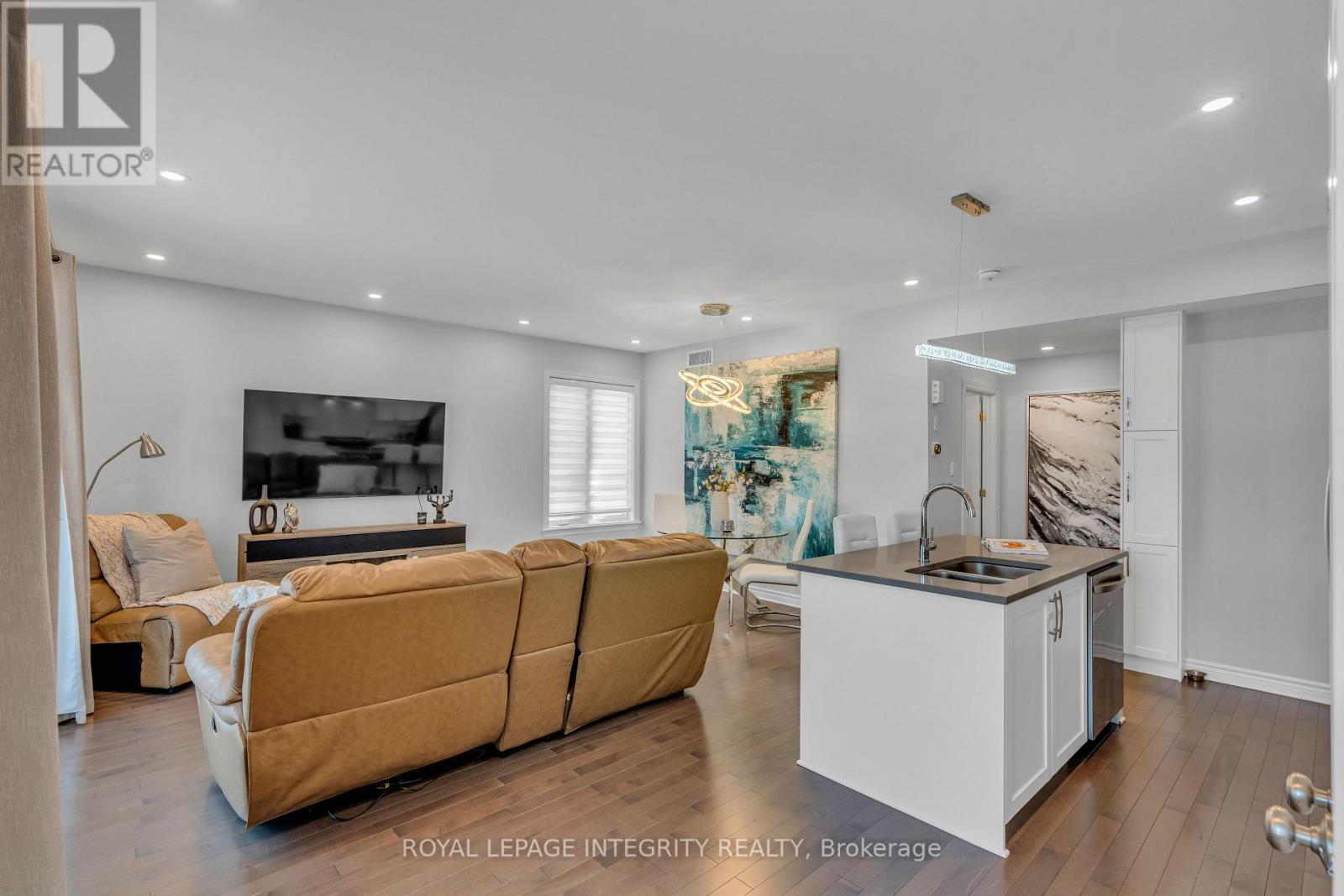 35 CARABINER PRIVATE