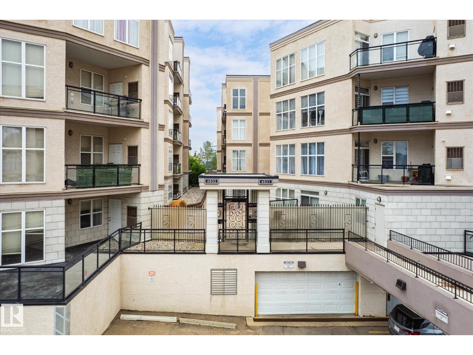 #209 4835 104A ST NW NW
